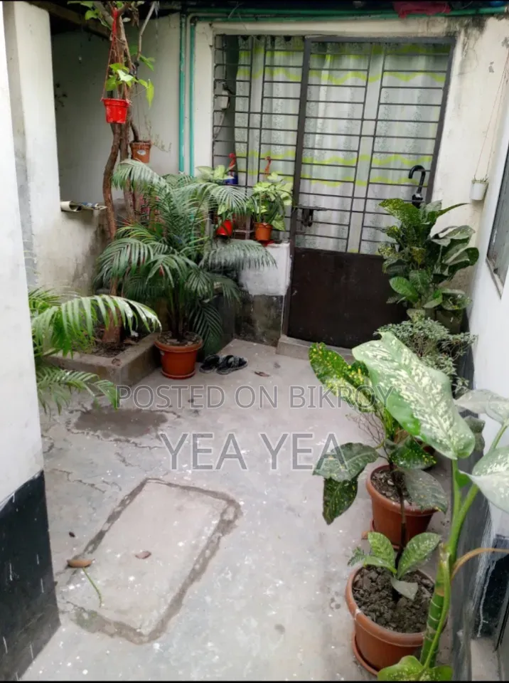 5bdrm House in Uttara for Sale