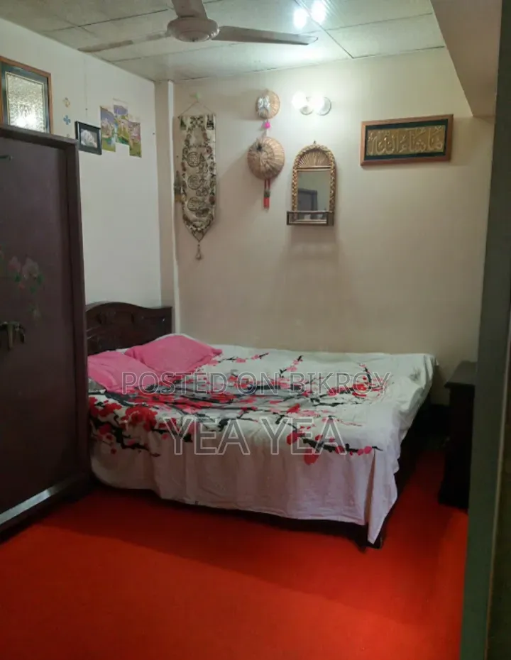 5bdrm House in Uttara for Sale