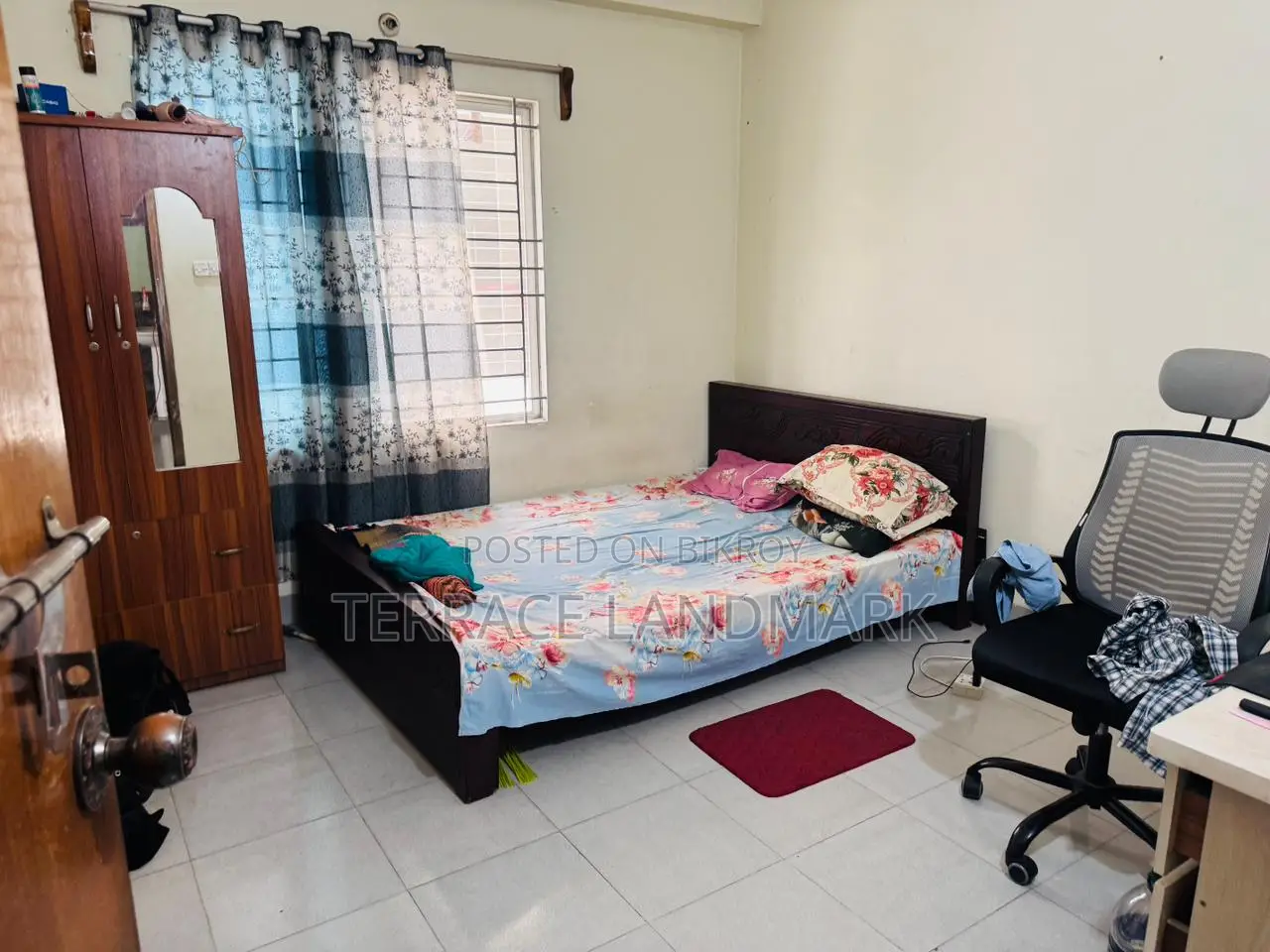 4bdrm Apartment in Basundhara for Sale
