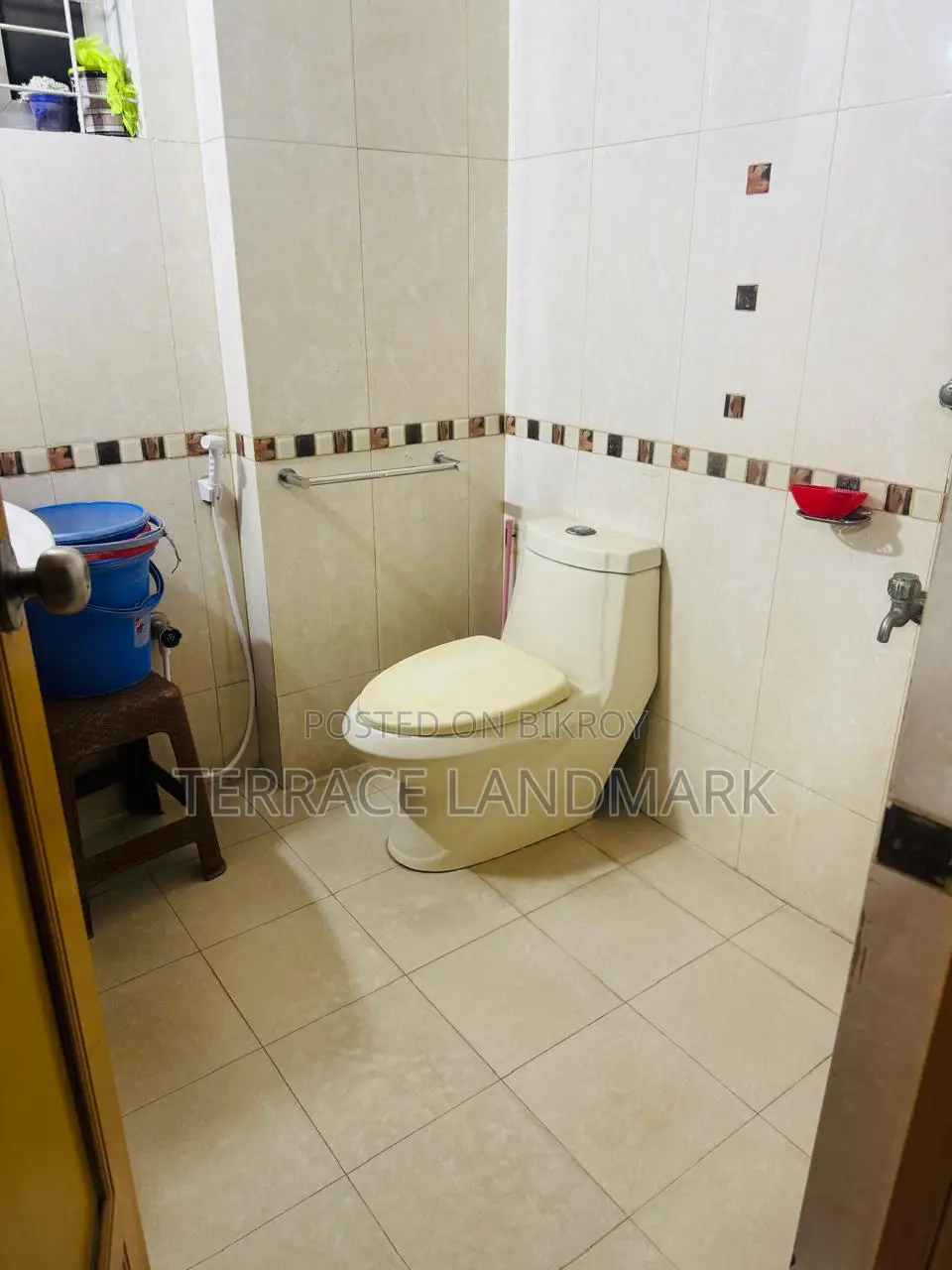 4bdrm Apartment in Basundhara for Sale