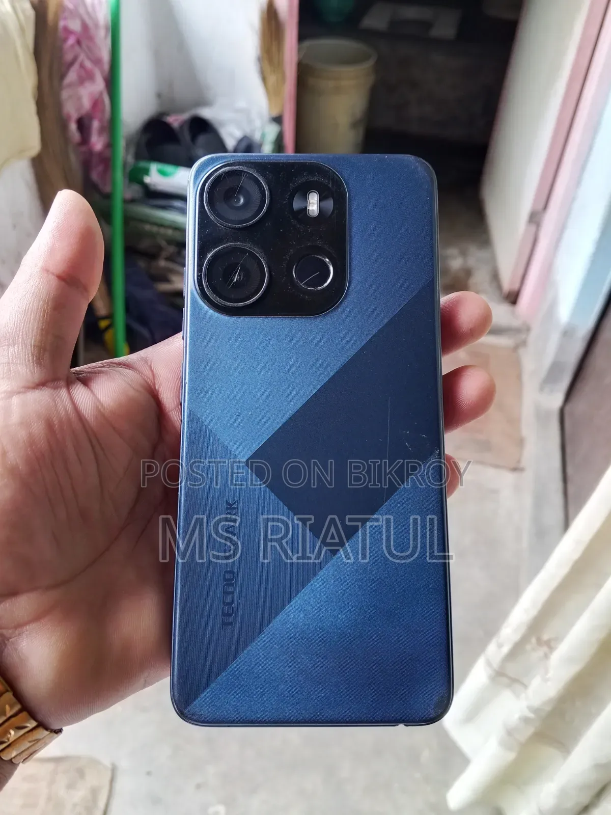 টেকনো স্পার্ক গো ২০২৩ ৬৪ জিবি