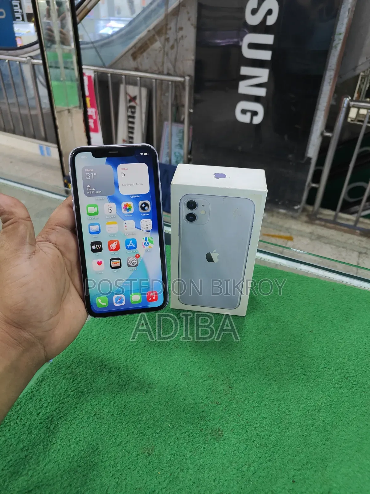 Apple iPhone 11 64 GB Purple