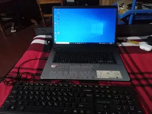 Laptop Asus VivoBook X540SA 4GB AMD Ryzen 9 SSD 1TB