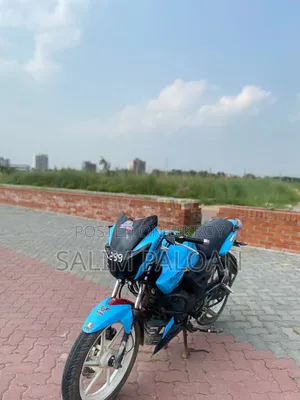 TVS Apache RTR 160 2V 2010 Yellow