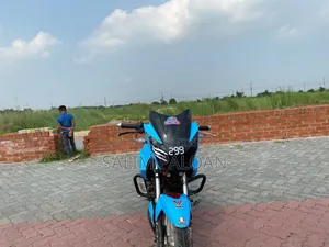 TVS Apache RTR 160 2V 2010 Yellow