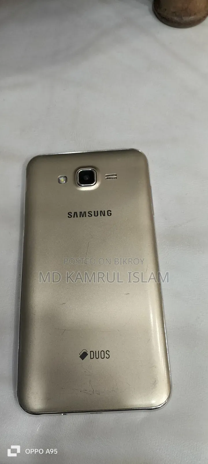 Samsung Galaxy J7 16 GB Gray
