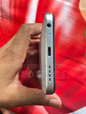 Infinix Hot 60i 128 GB Bronze