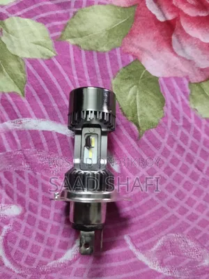 M8 Head Light