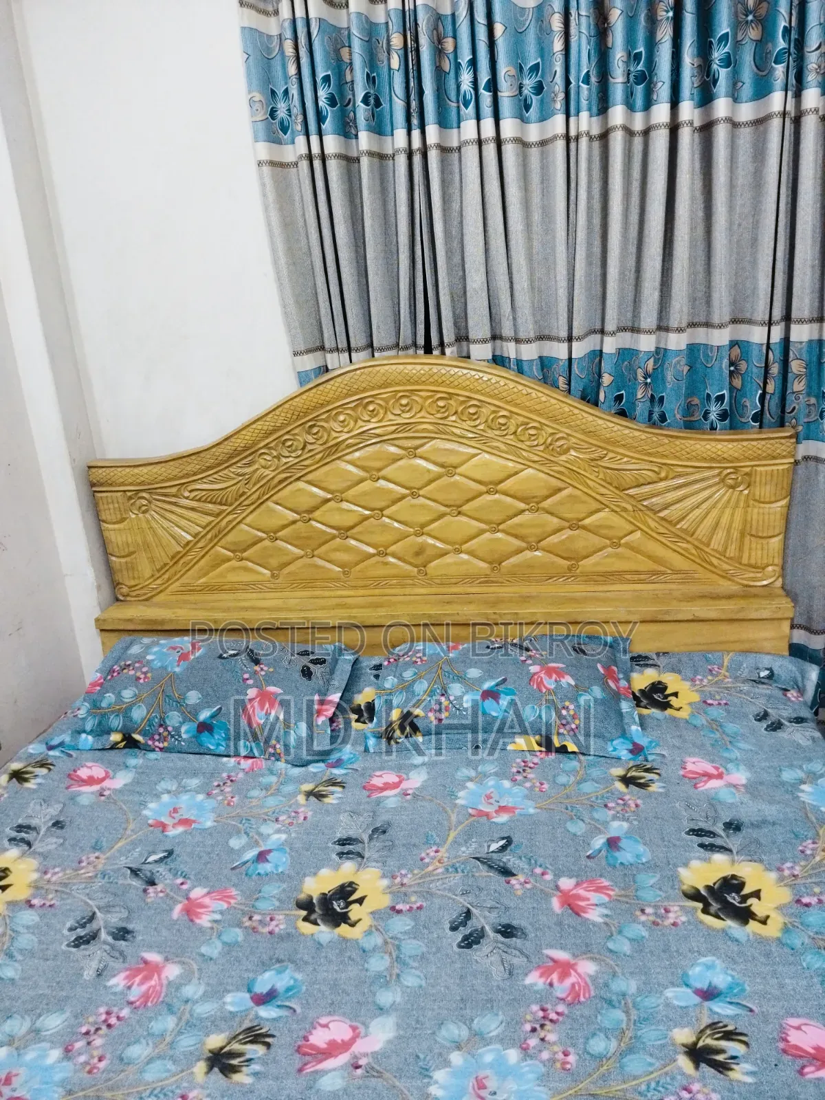 Mahogany Wood Bed