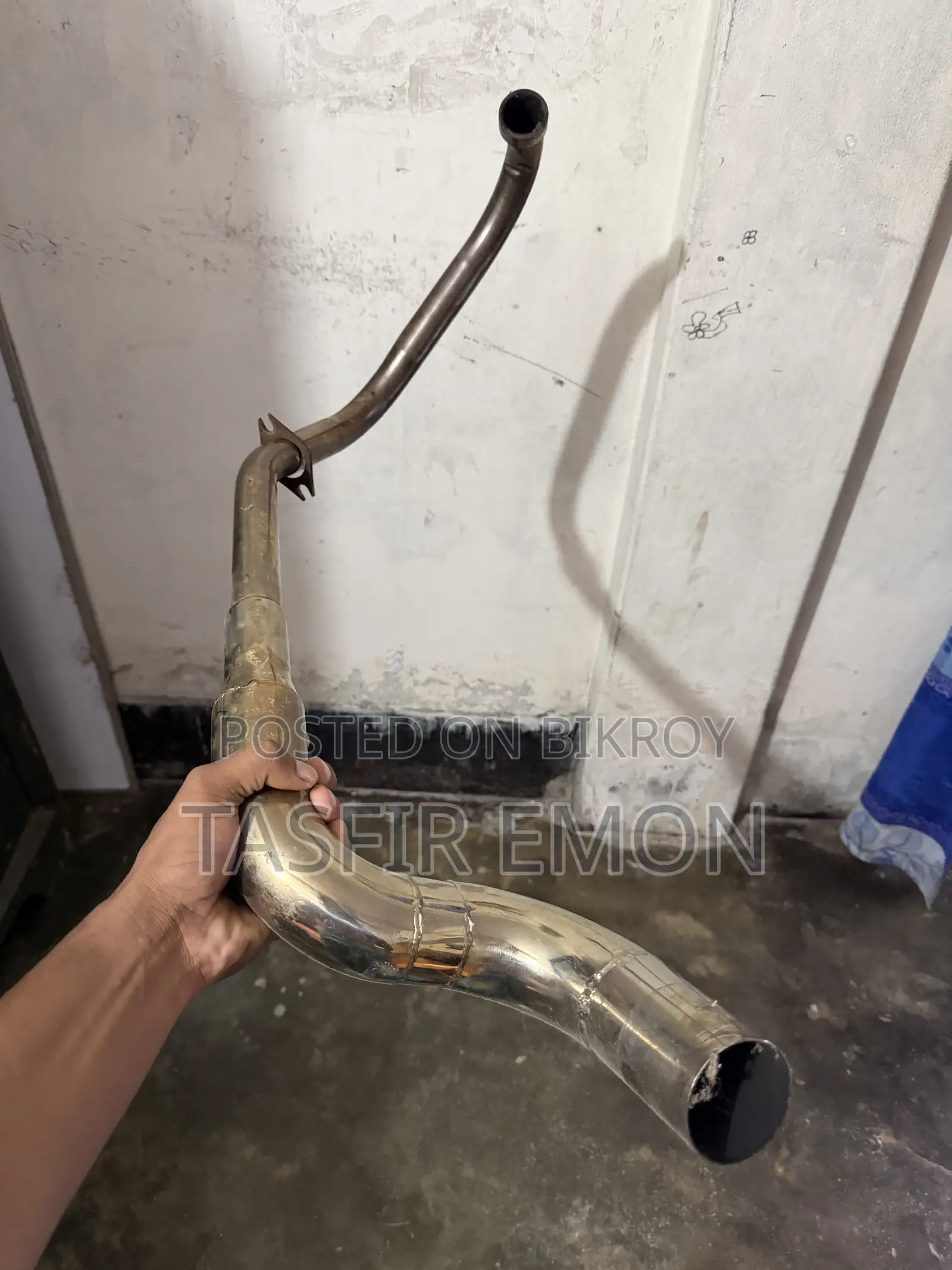 Gixer Monotone Bend Pipe