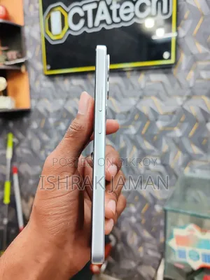 Vivo Y400 128 GB