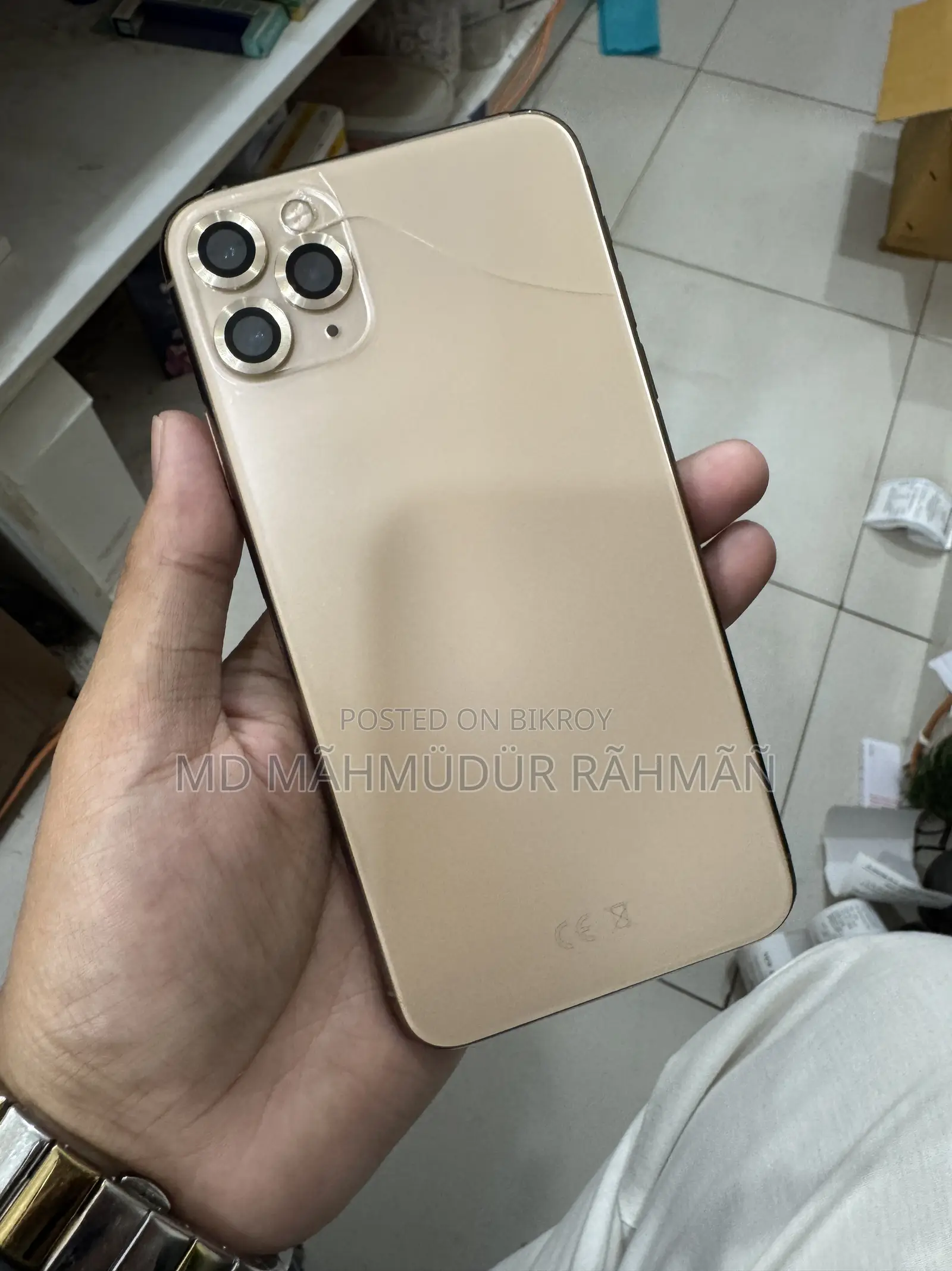 Apple iPhone 11 Pro Max 64 GB Gold