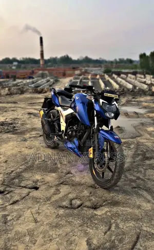 TVS Apache 160 4V 2021 Blue