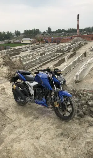 TVS Apache 160 4V 2021 Blue