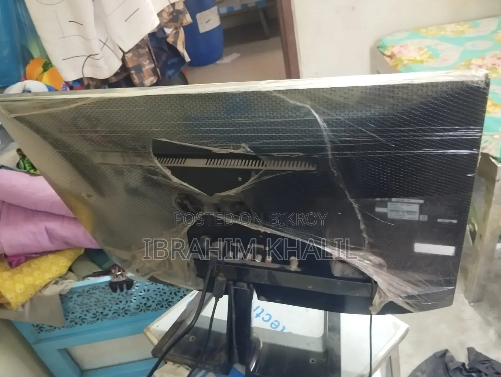 Lg 25-inch Remote Control TV + TV Box + Microlab Speaker for Sale