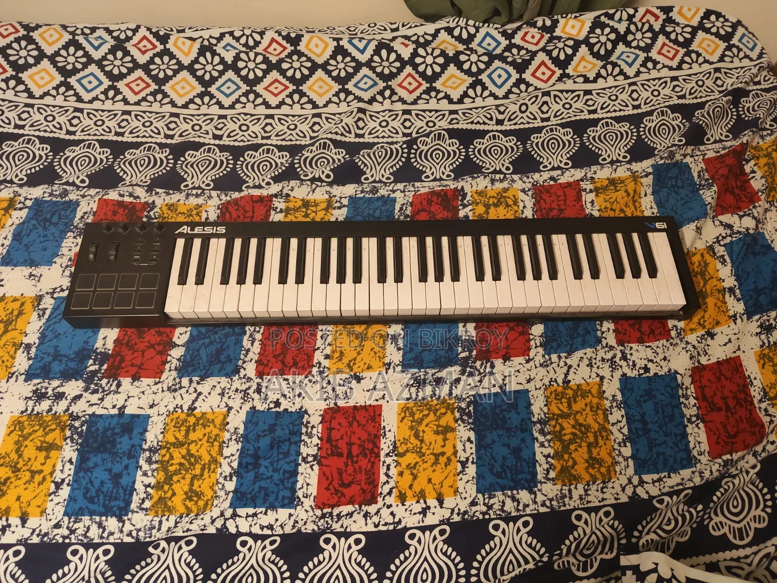 Alesis V61 Midi Keyboard