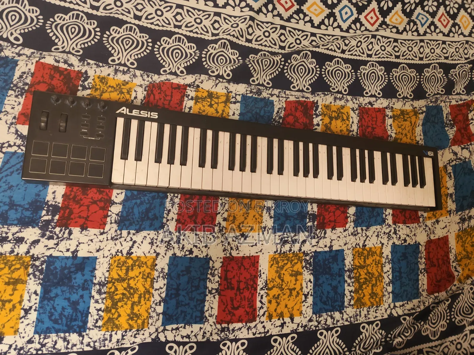Alesis V61 Midi Keyboard