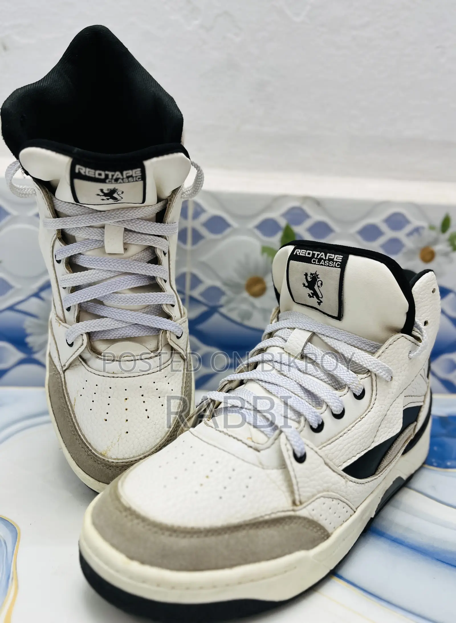 Redtape Sneakers