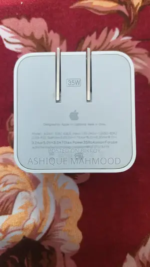 iPhone 17 Original Charger Adapter