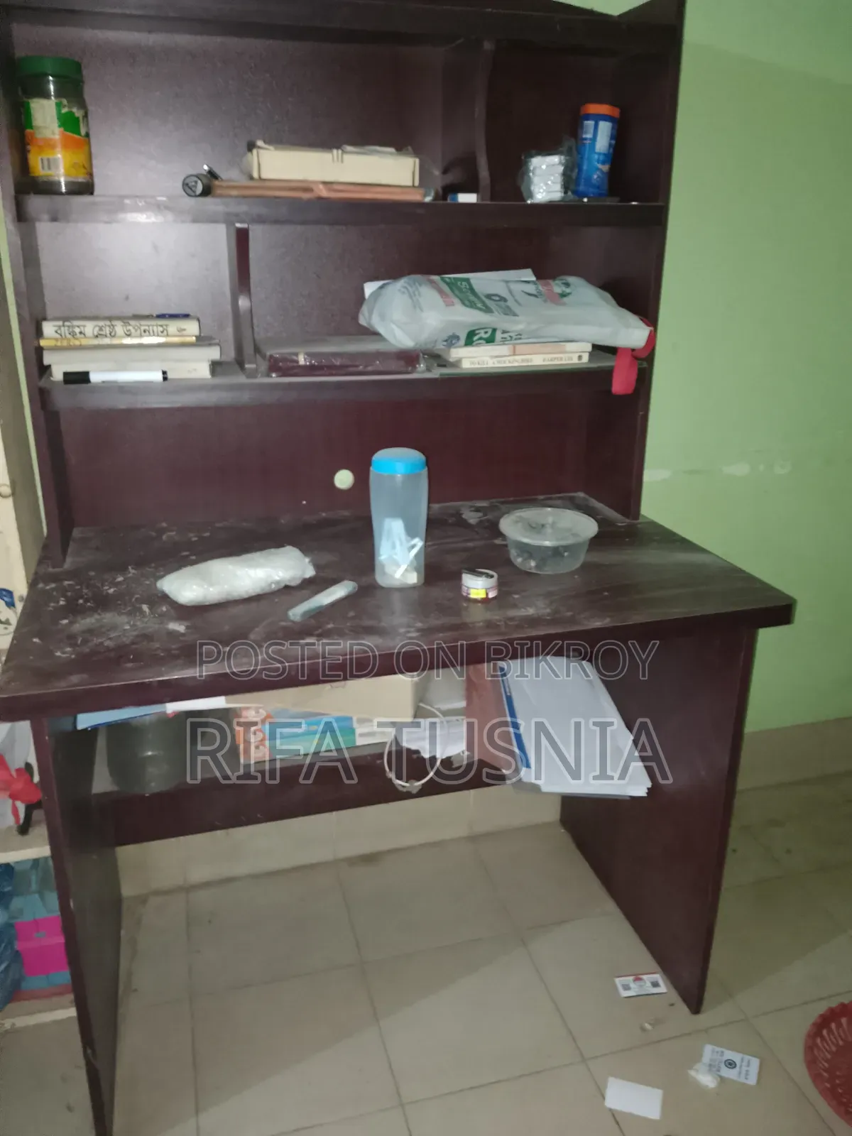 প্লাস সাইজ স্টাডি টেবিল