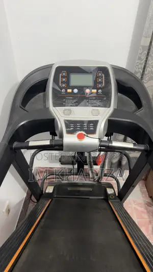 Treadmill-Sports