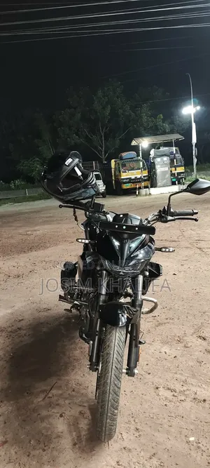 Hero Xtreme 125R 2025 Black