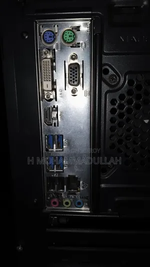 Desktop Computer Gigabyte GA-H110MSTX-HD3-ZK 8GB AMD SSD 250GB