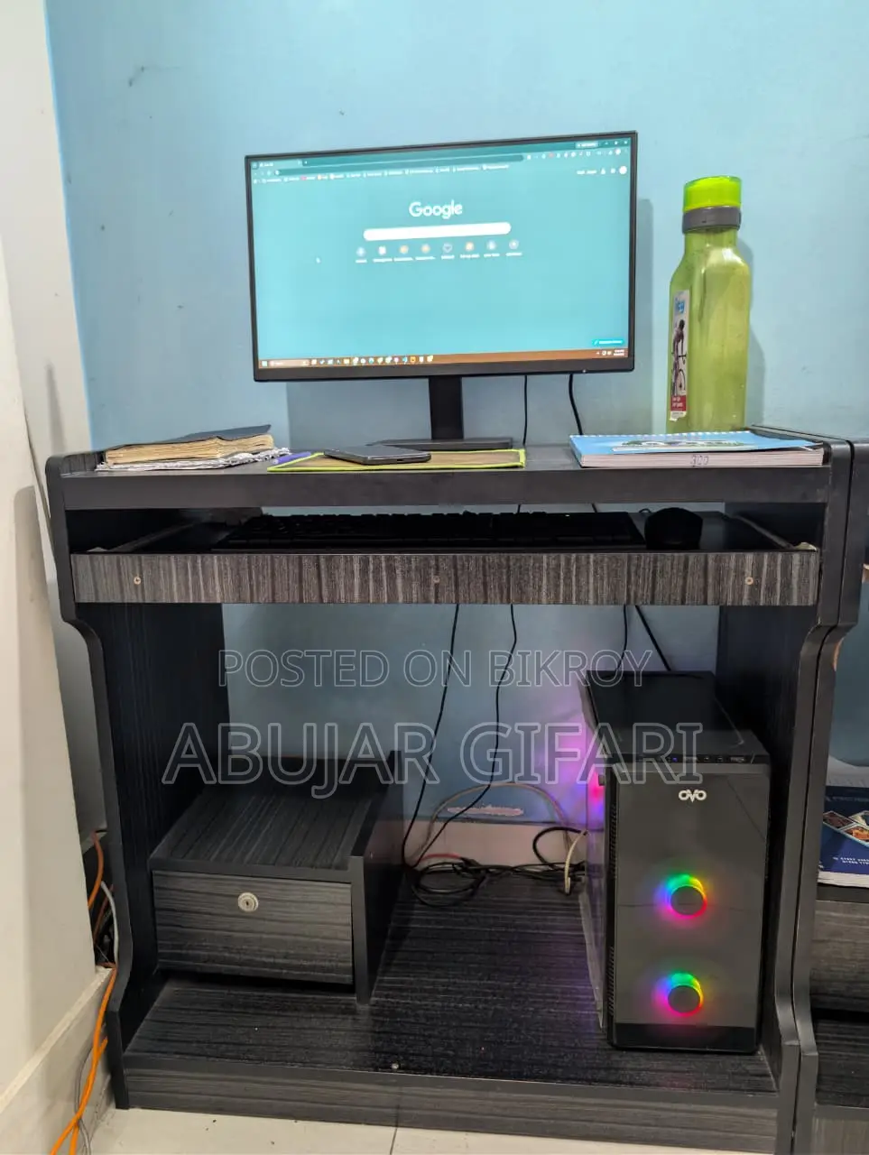 Desk table