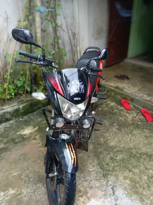 হিরো গ্ল্যামার ২০১৪ রেড