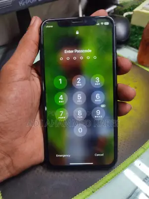 Apple iPhone XS 64 GB Gray