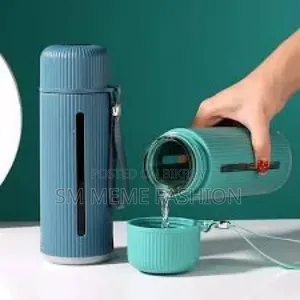 Borosilicate Leak-proof Glass Water Travel Bottle 550ml
