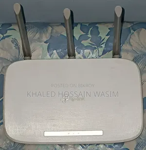 Selling fresh and running three-antenna Tp-Link Router Model: TL-WR845N.