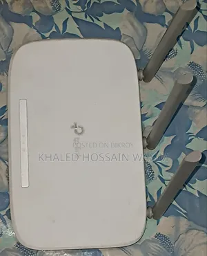 Selling fresh and running three-antenna Tp-Link Router Model: TL-WR845N.