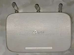 Selling fresh and running three-antenna Tp-Link Router Model: TL-WR845N.
