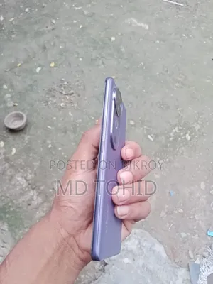 New Vivo V40 5G 256 GB Purple