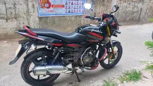 Bajaj Pulsar 150 2017 Red