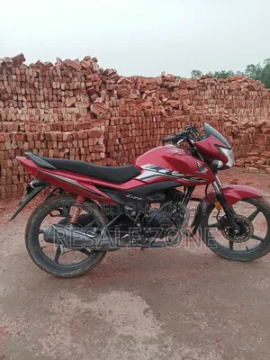 Honda 2022 Red