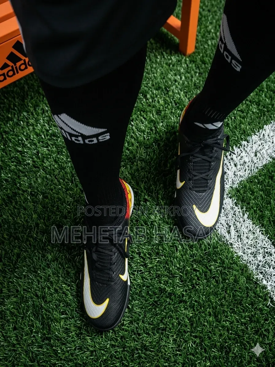 Nike Mercurial Vapor 14 Turf Shoes