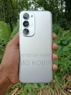 নতুন টেকনো স্পার্ক ৪০ প্রো+ ২৫৬ জিবি গ্রে