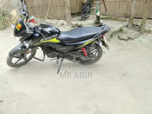 হোন্ডা ২০২৪ ব্ল্যাক