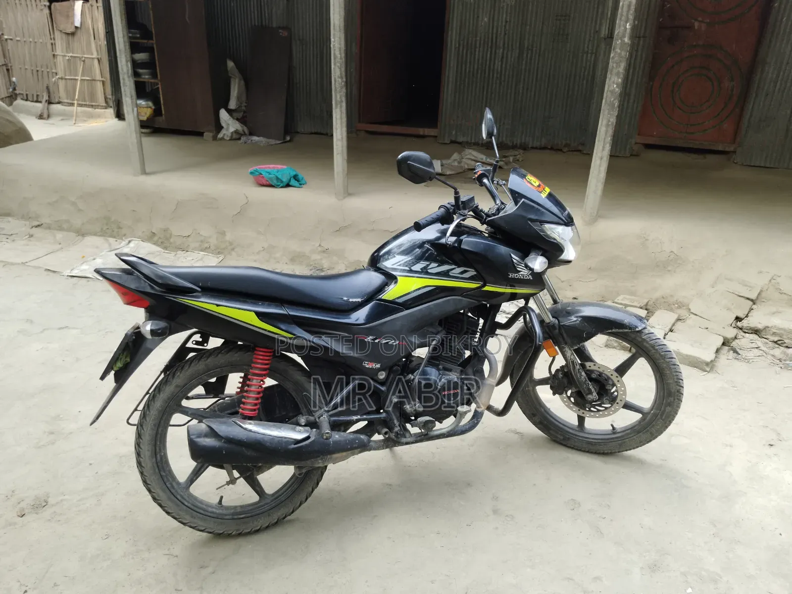হোন্ডা ২০২৪ ব্ল্যাক