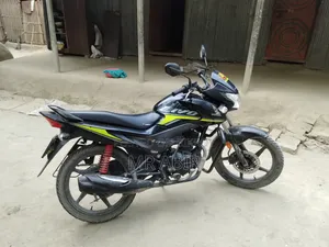 হোন্ডা ২০২৪ ব্ল্যাক