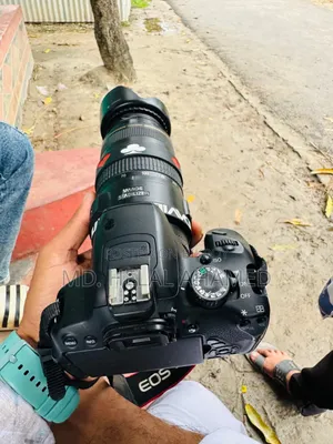 Canon Camera 650D