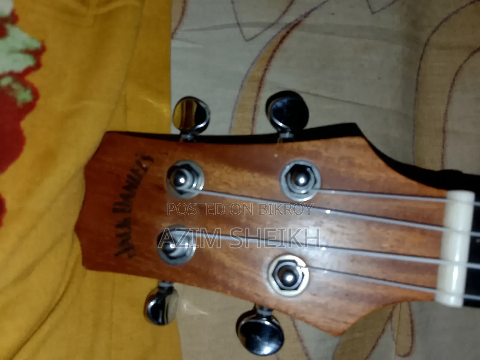 26-inch Ukulele