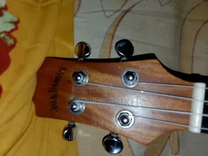 26-inch Ukulele