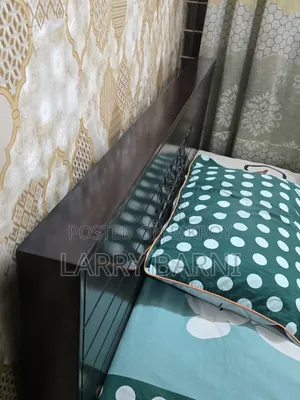 ম্যাট্রেসসহ সিঙ্গেল বেড