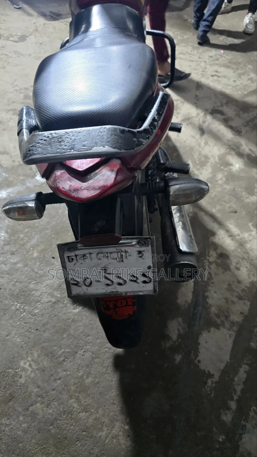 Mahindra Centuro 2017 Gray