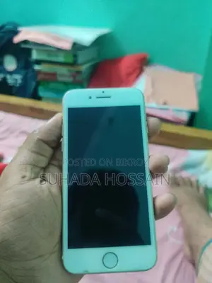 অ্যাপল আইফোন ৭ ৩২ জিবি হোয়াইট