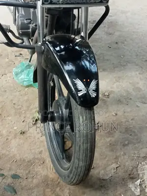 TVS Metro 2022 Black