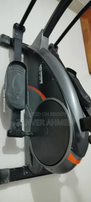 Life Fitness Magnetic Cross Trainer Exercise Bike and Cycle 2-in-1